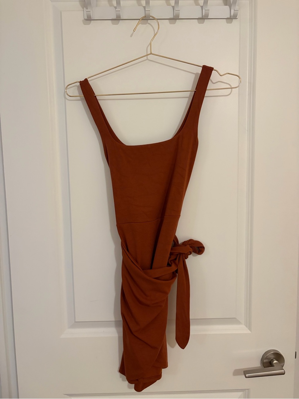 Wilfred Saturn Dress - Brown Sleeveless Tie-Waist Dress